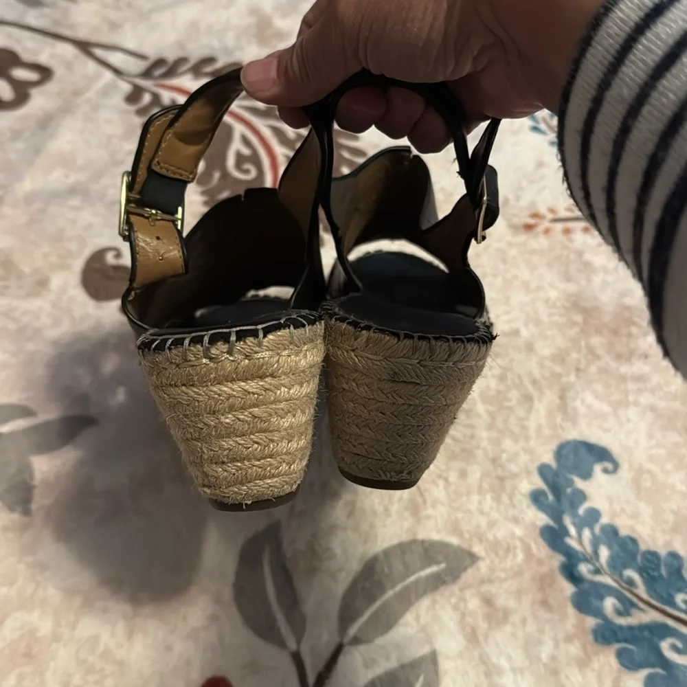 Clark’s Black Leather Women's Sz 9.5 Petrina Meera Artisan Wedge Sandal